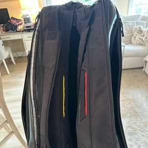LIKE NEW BLACK WISON NOIR